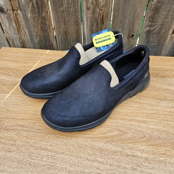 Skechers Shoes - Skechers Womens  Black and Tan Slip-On Loafers Size 9.5
